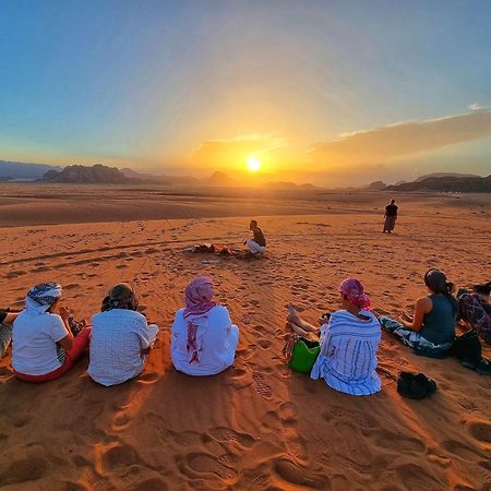 Tamim Luxury Wadi Rum Camp Zewnętrze zdjęcie